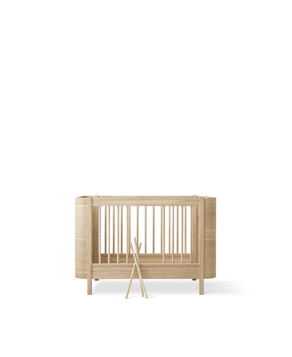 Oliver Furniture Wood Mini+ tremmeseng i eg – 68x122 cm