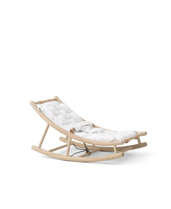 Oliver Furniture Wood baby- og juniorvippestol – eg/hvid