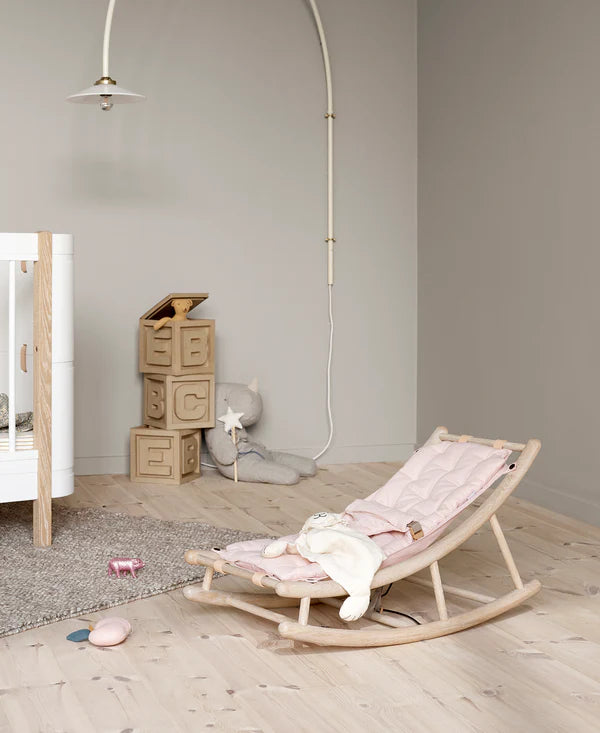 Oliver Furniture ekstra babyhynde til Wood vippestol – rosa