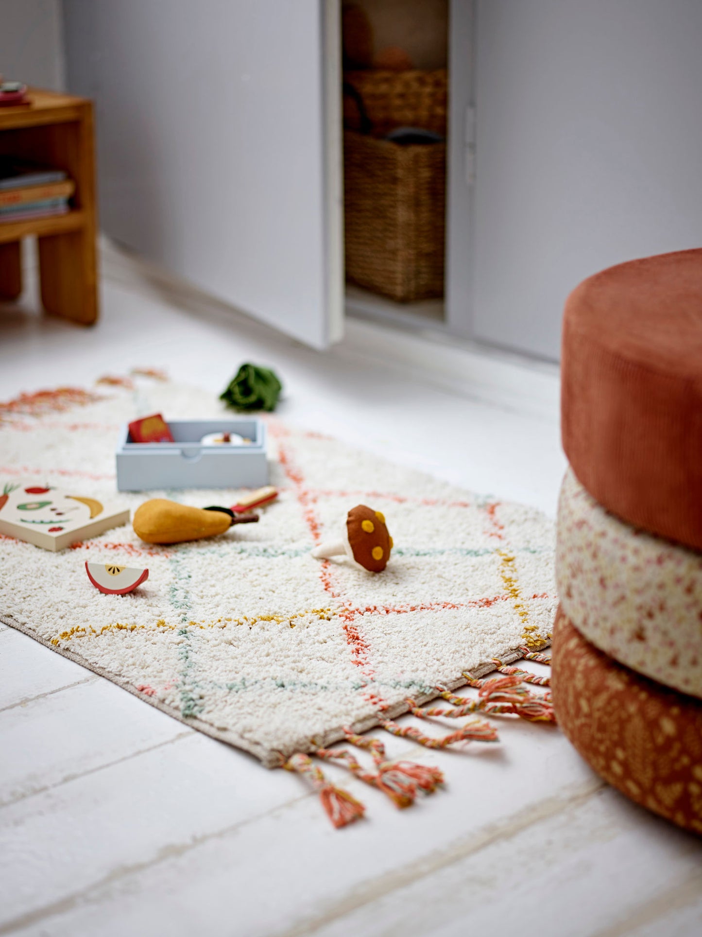 Bloomingville MINI Thyra legetøj – Madkasse i blå FSC®-certificeret MDF