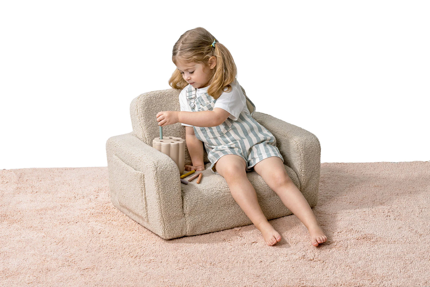 Shappy Lumi Lænestol Teddy – 2-i-1 børnestol og liggemåtte - Light Beige