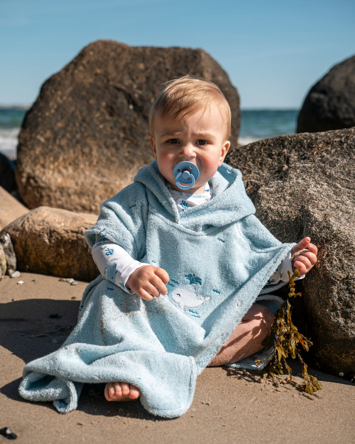 Filibabba Badeponcho m. broderi GOTS – Christian's Whale Tales