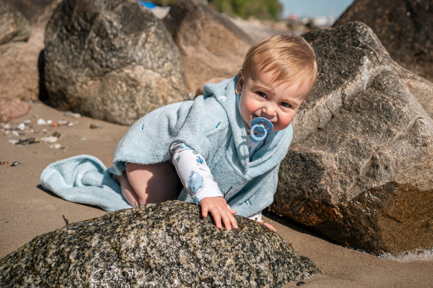 Filibabba Badeponcho m. broderi GOTS – Christian's Whale Tales