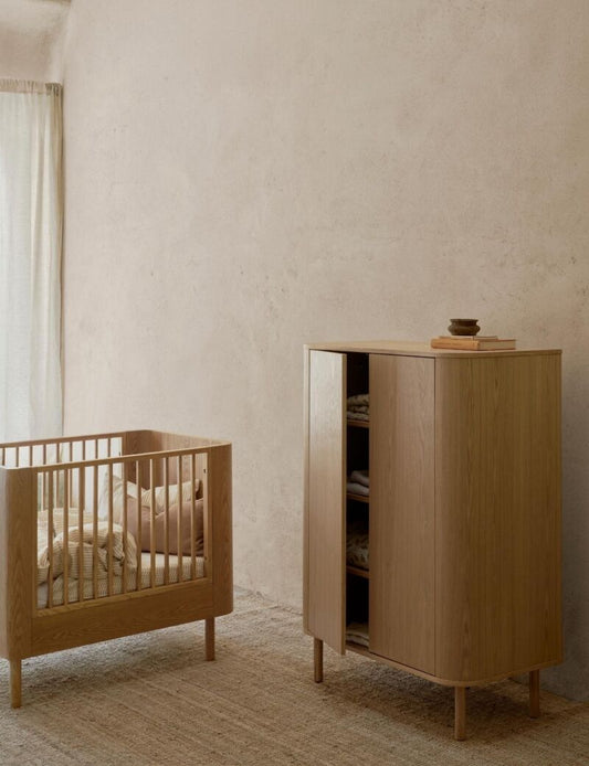 Quax Yume garderobeskab med flade låger – Natural Ash