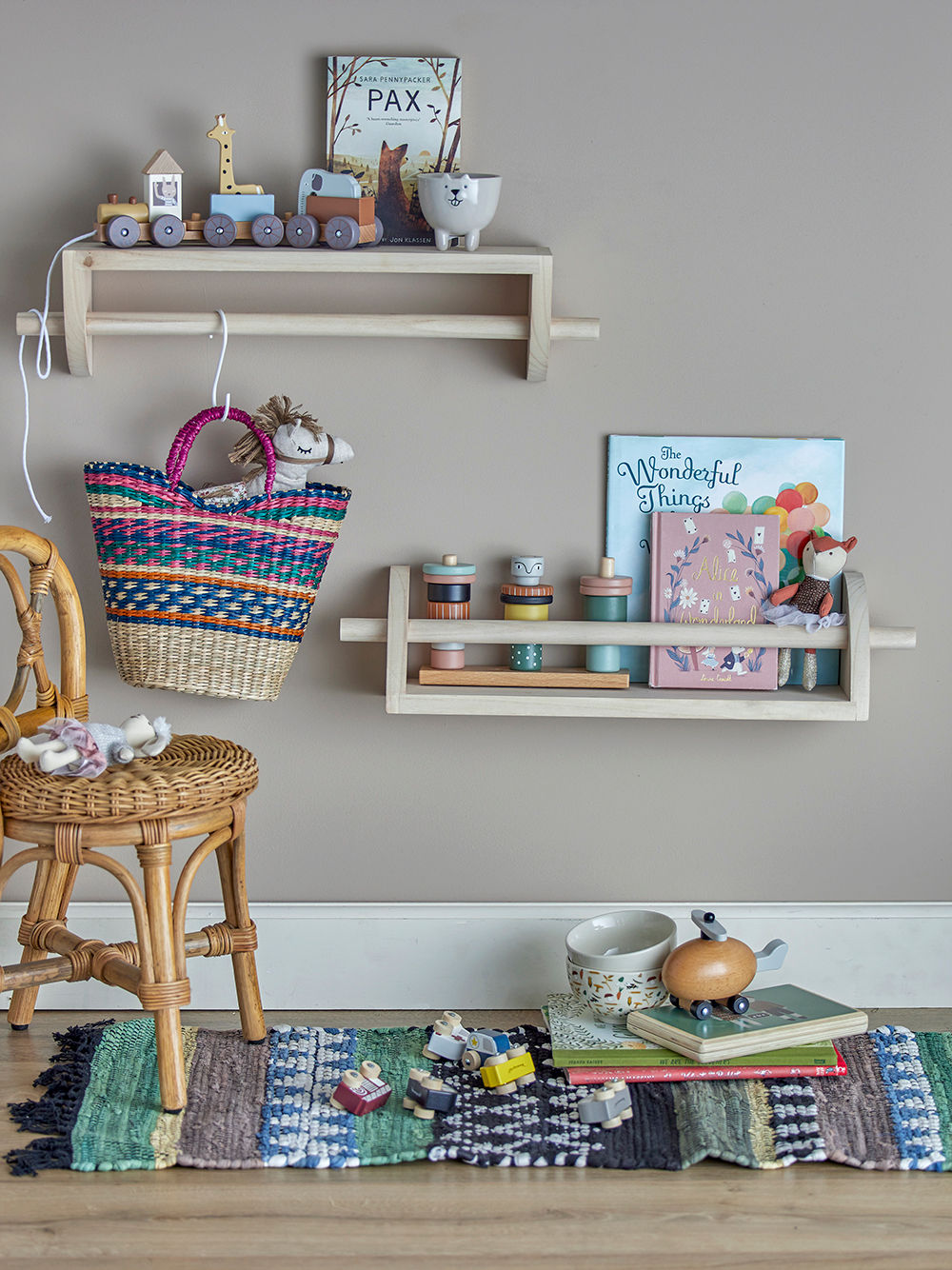 Bloomingville MINI Mingus hylde med bøjlestang – Natur, kejsertræ