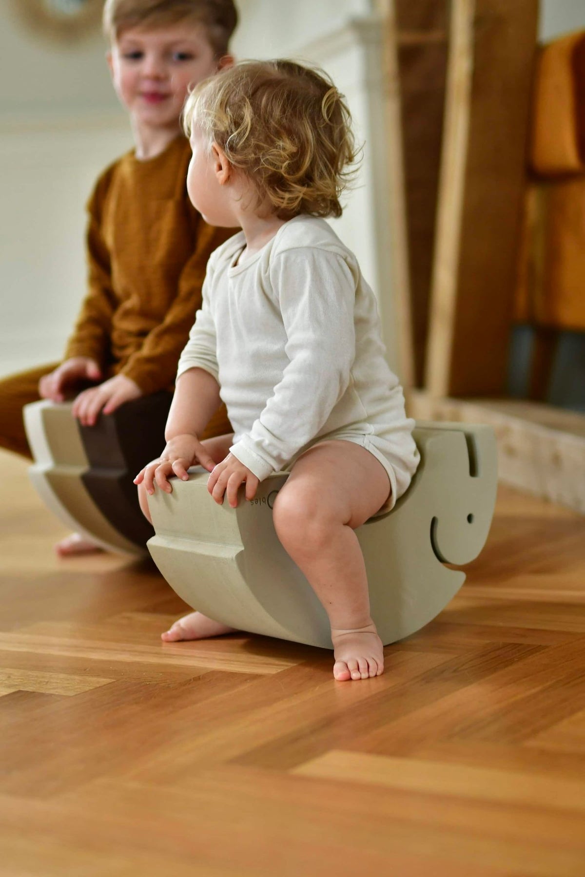bObles Elefant S - Sand Grey