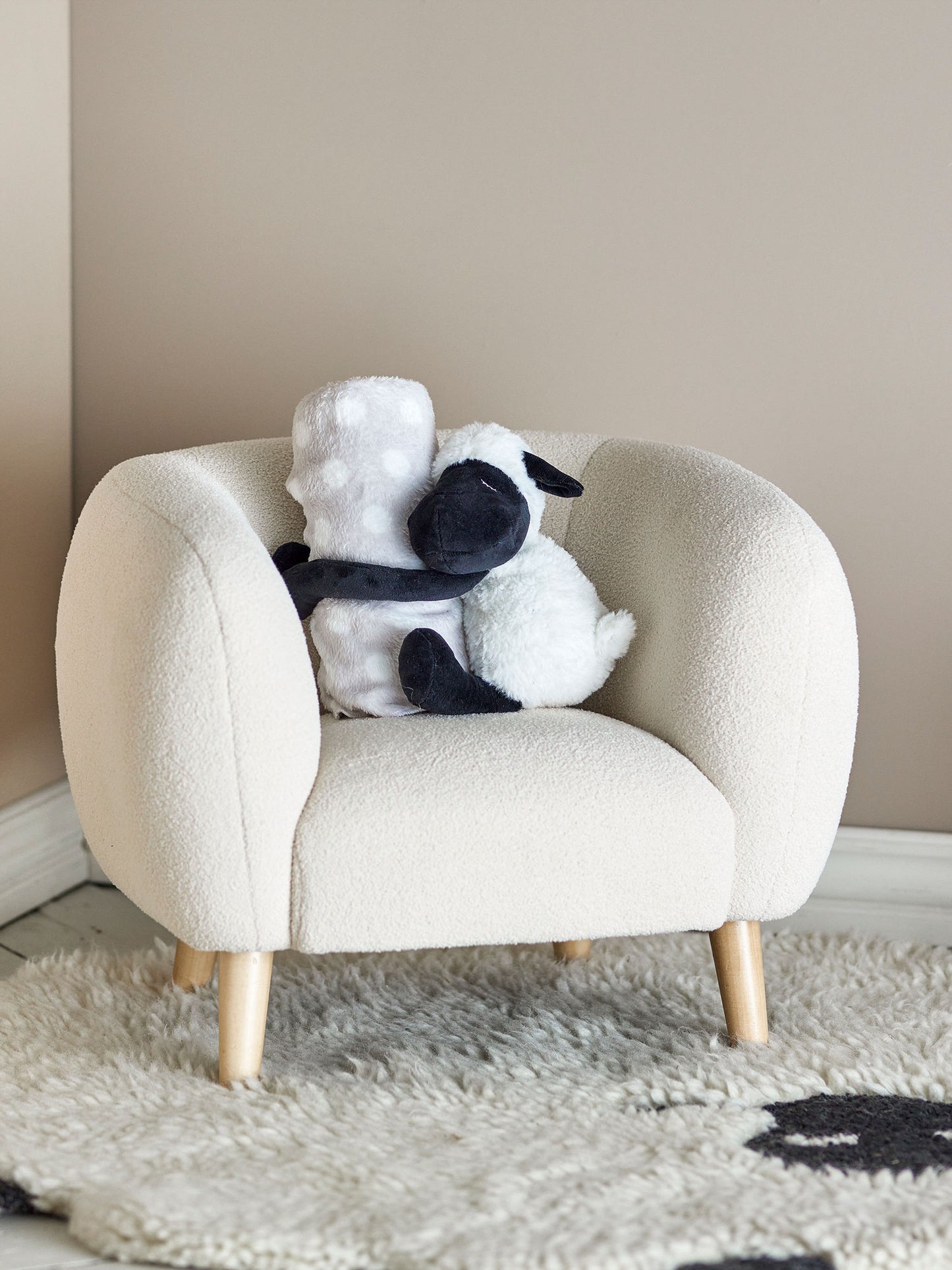 Bloomingville MINI Dolly Bamse med Tæppe, Hvid, Polyester