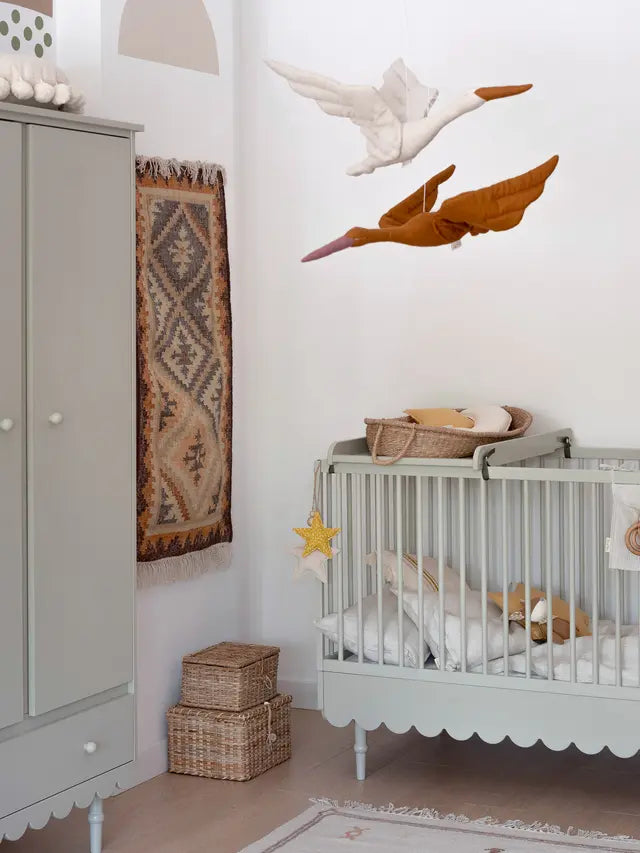 Wood Luck Design - Babushka - tremme-/juniorseng 70 x 140 cm – olivengrøn