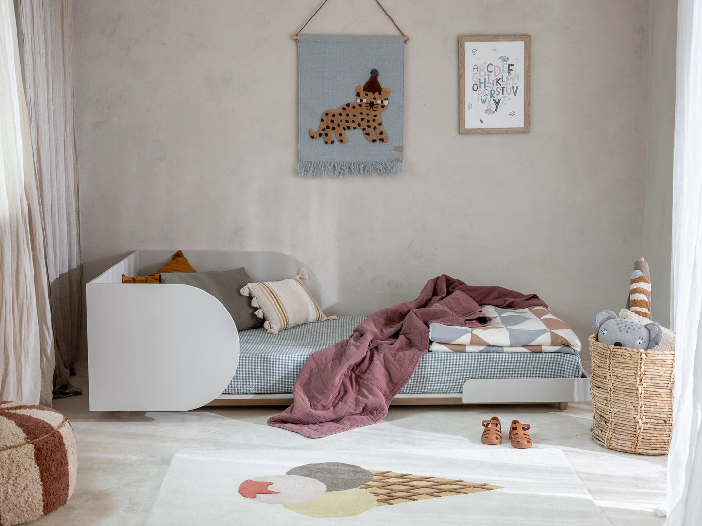 Wood Luck Design - Bloom - udtræksseng 90 x 160–200 cm – cashmere