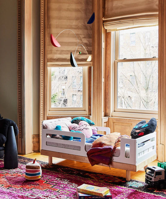 Oeuf NYC Classic juniorseng 70x140 cm – hvid/birk