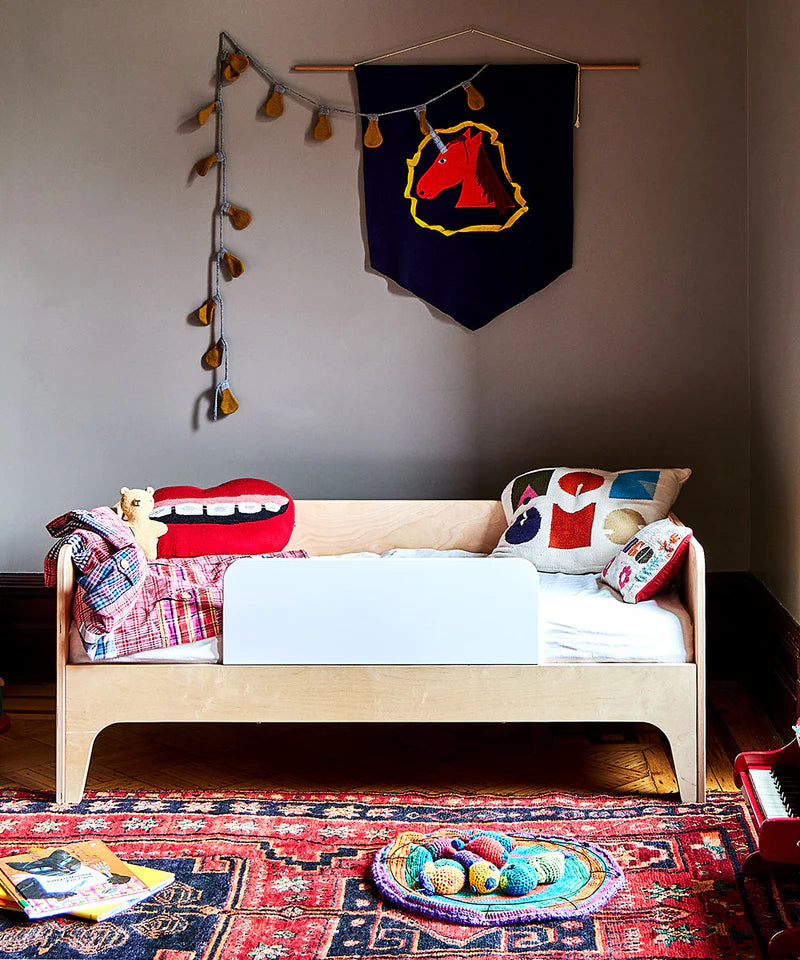 Oeuf NYC Perch juniorseng 70x140 cm – hvid/birk