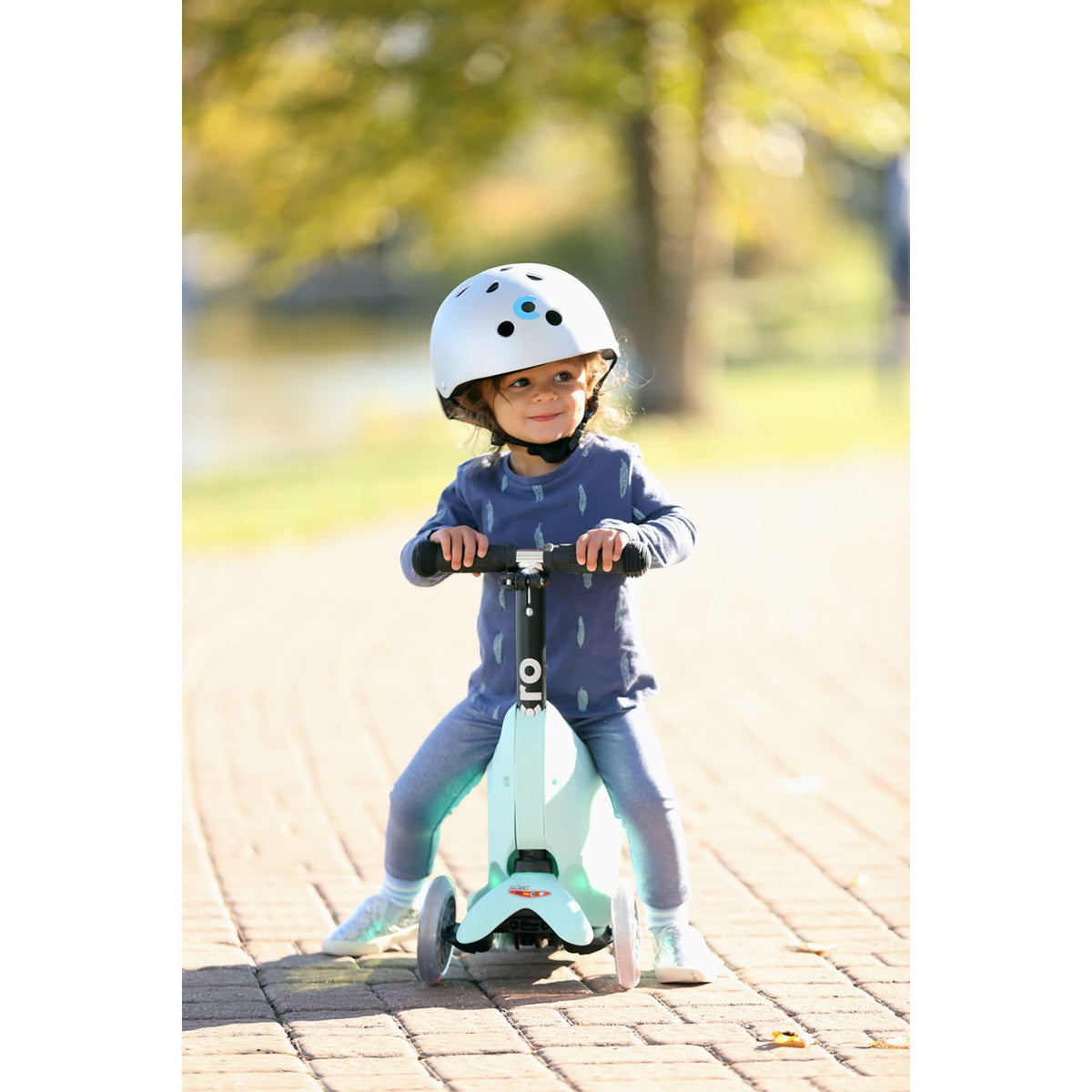 Micro Mini2go Deluxe 2-i-1 løbehjul med sæde – Mint