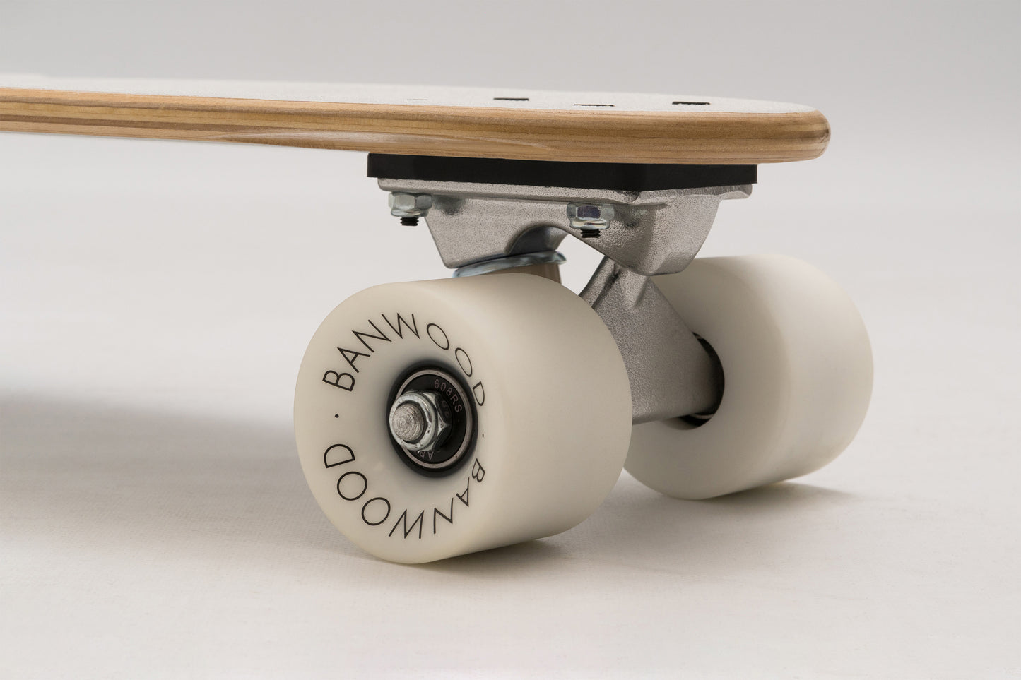 Banwood skateboard til børn – White