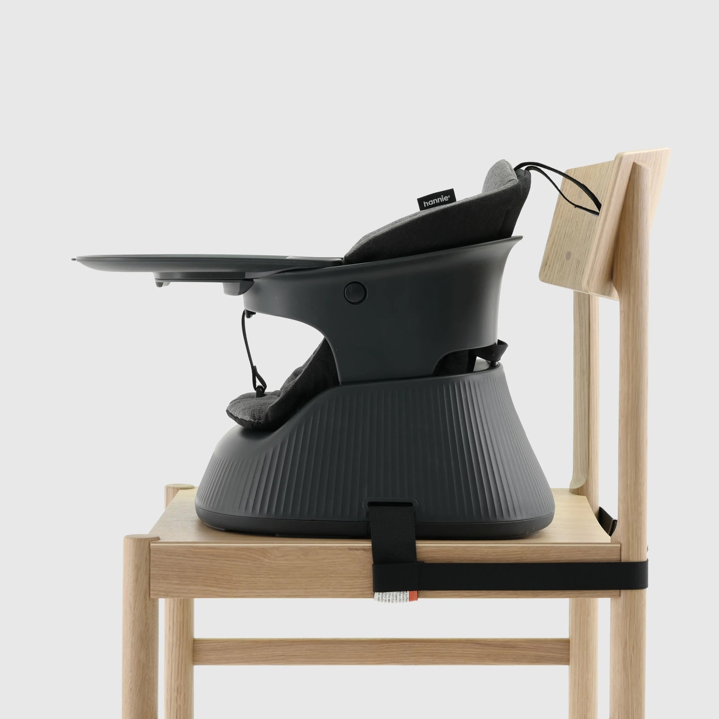 Hannie transportabel højstol – Charcoal Black