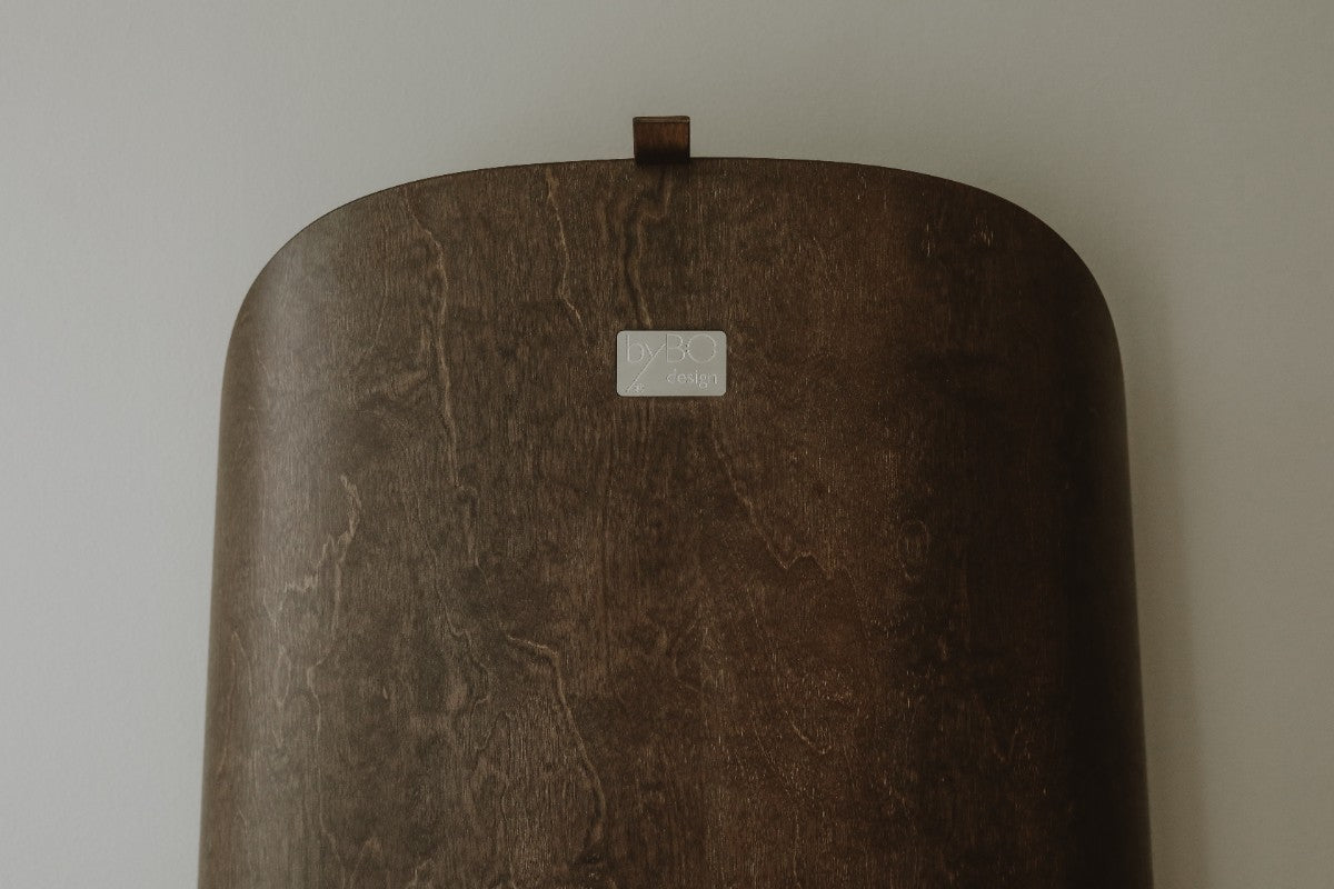 byBO design NATHI væghængt puslebord – Valnød