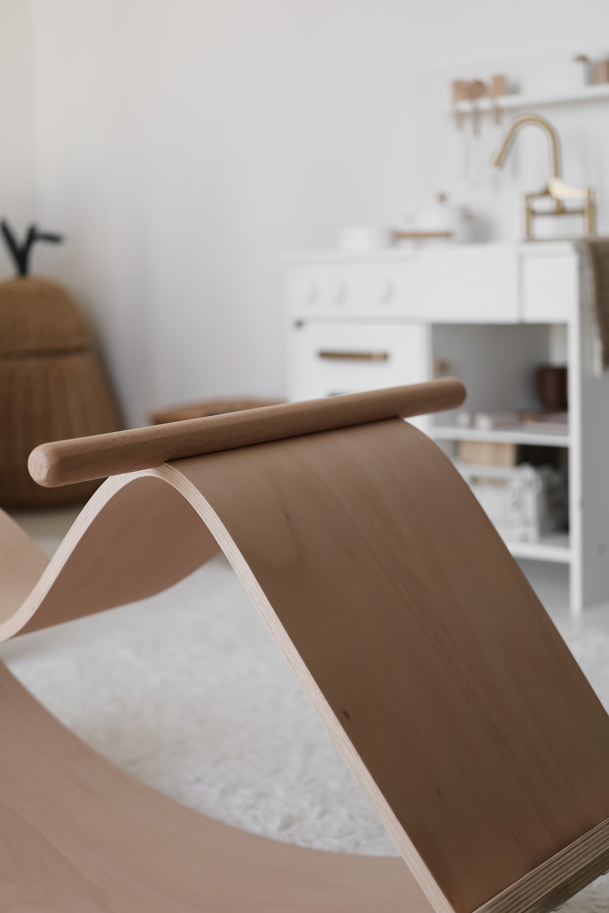 Curve Lab – Rocking Horse med Perfect Arc – Gyngehest – Natur