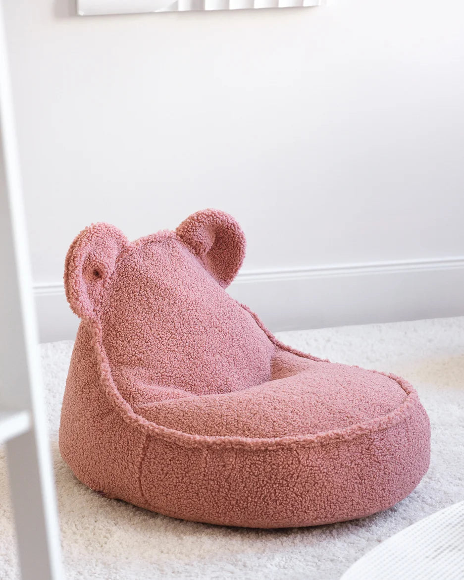 Wigiwama Bear sækkestol i teddy – Guava Pink