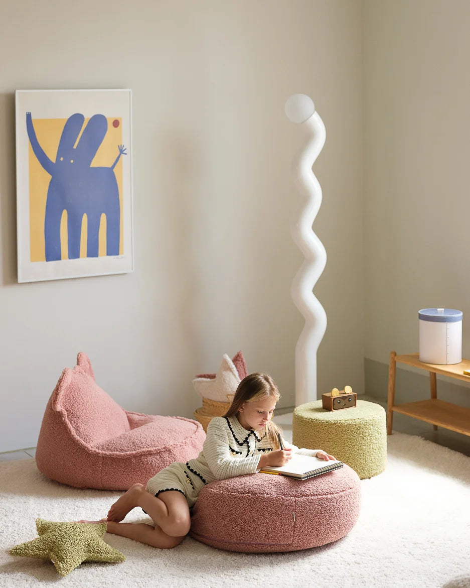 Wigiwama Bear sækkestol i teddy – Guava Pink