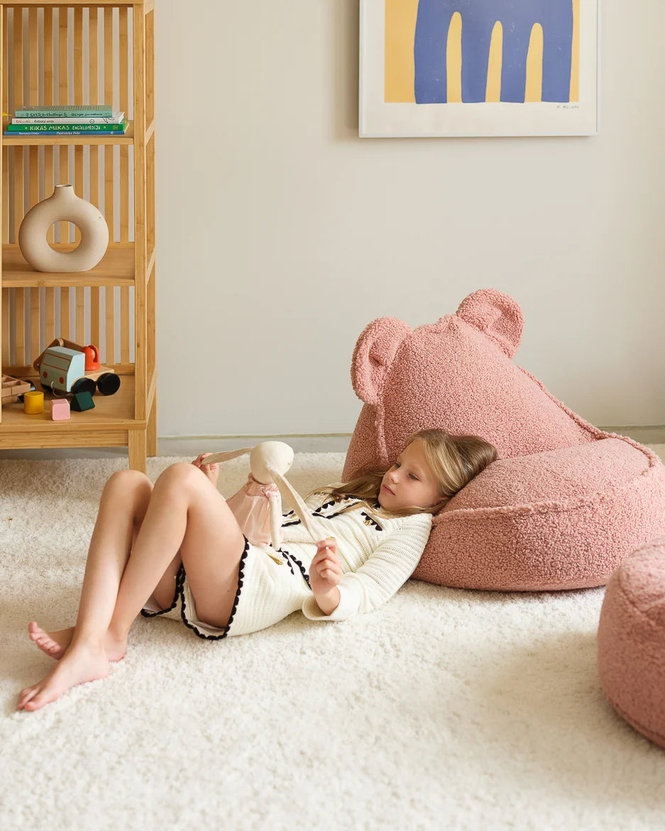 Wigiwama Bear sækkestol i teddy – Guava Pink
