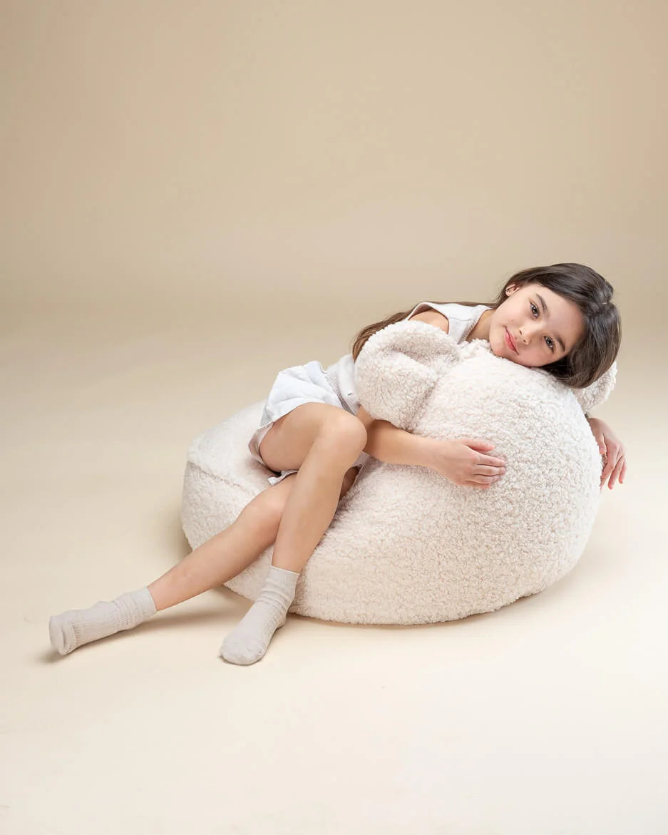 Wigiwama Bear sækkestol i teddy – Cream White