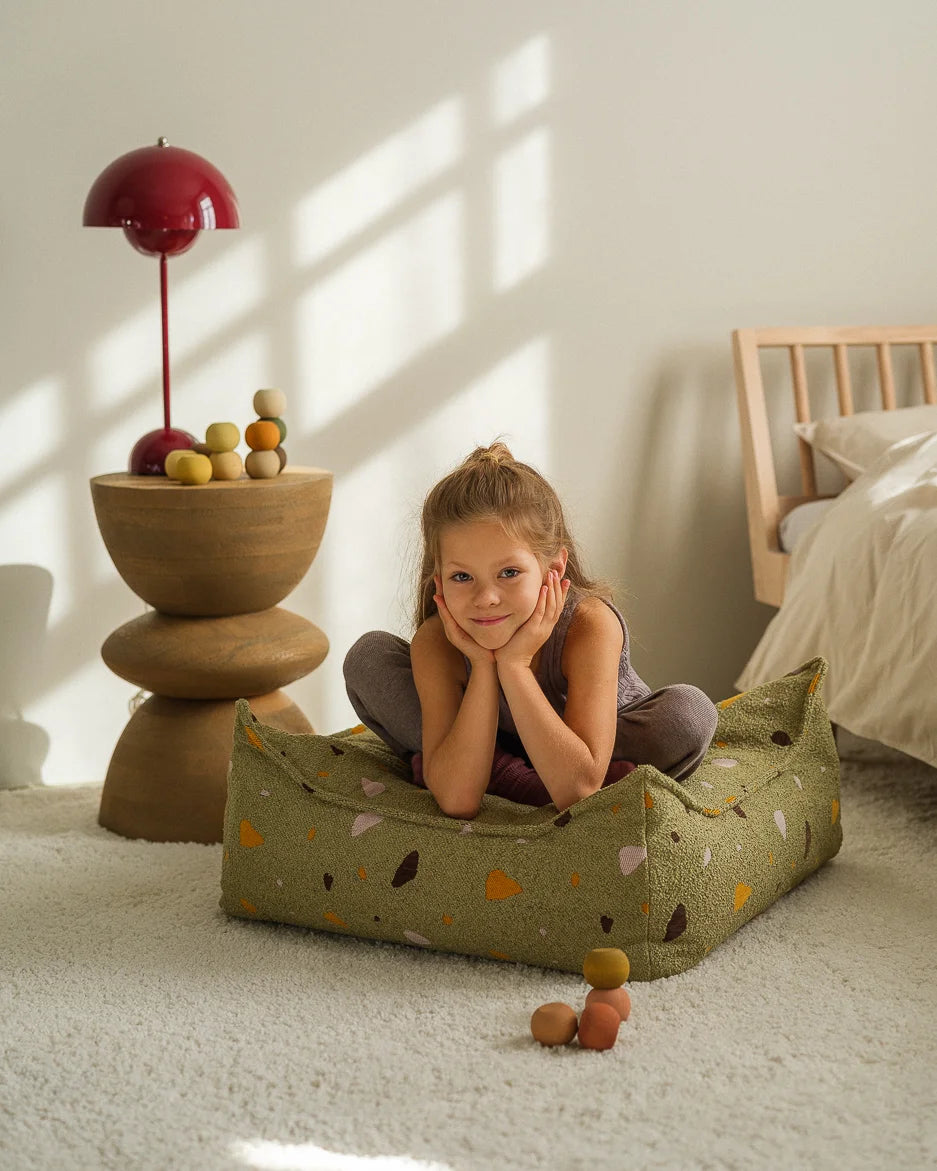 Wigiwama firkantet puf – Terrazzo Moss