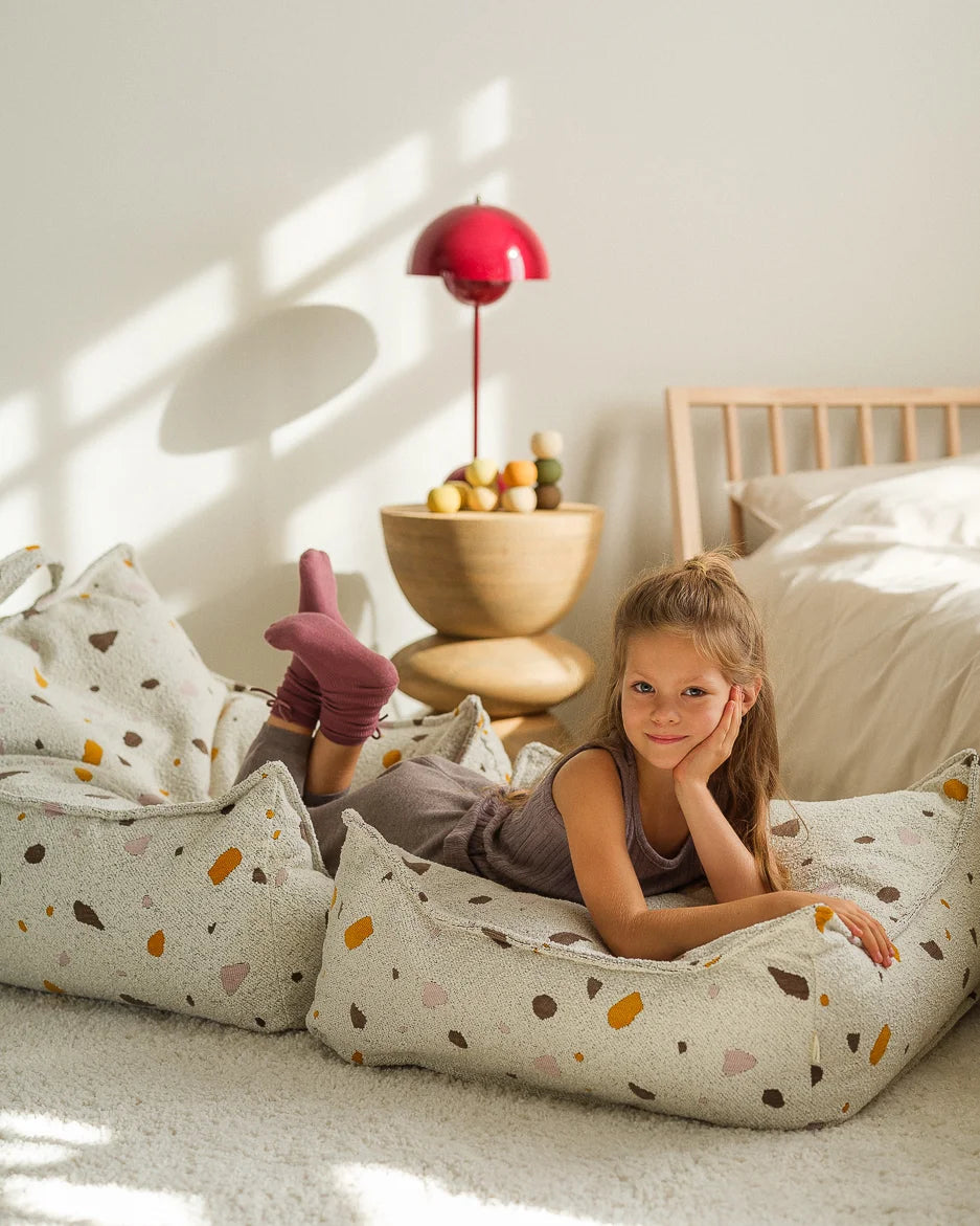 Wigiwama firkantet puf – Terrazzo Marble