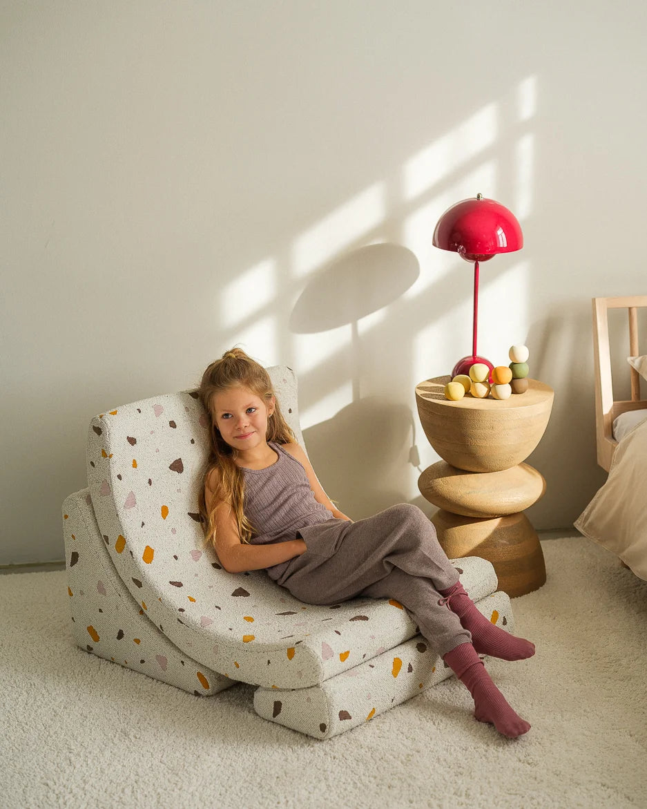 Wigiwama Moon Lænestol – Terrazzo Marble
