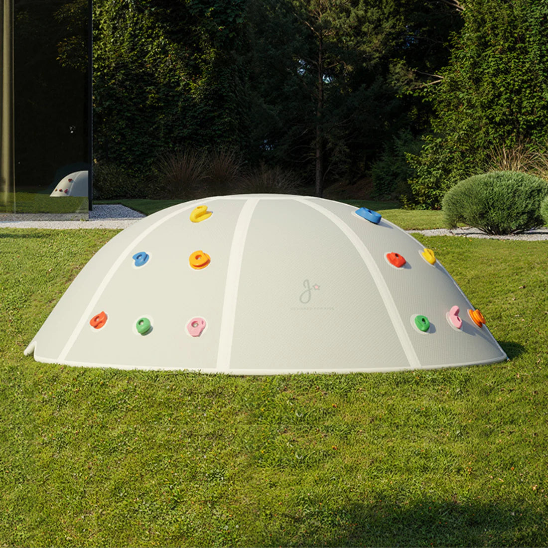 Jupiduu Climb & Jump Dome – oppustelig klatre- og hoppemøbel