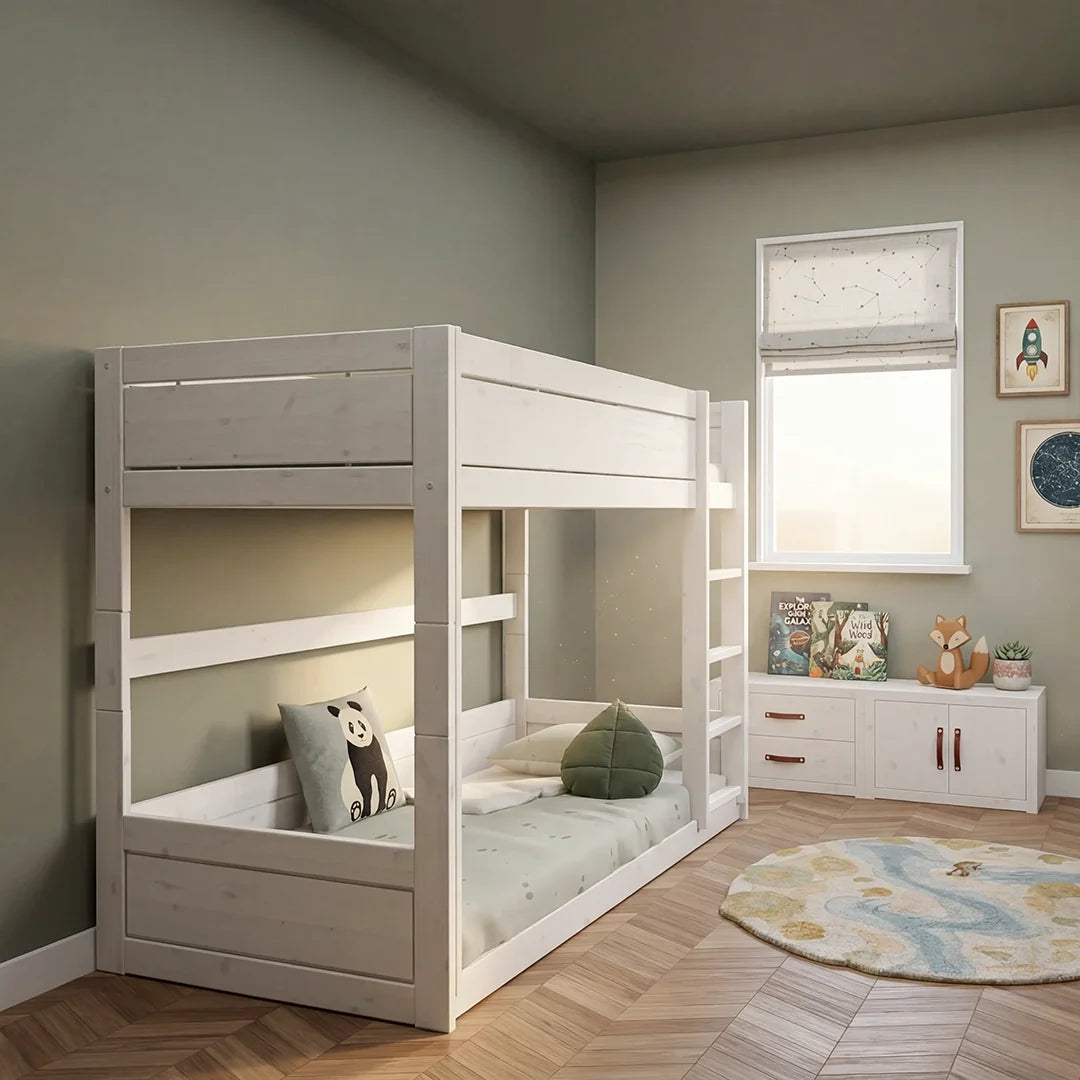 LIFETIME Kidsrooms Original lav køjeseng med stige 90 x 200 cm