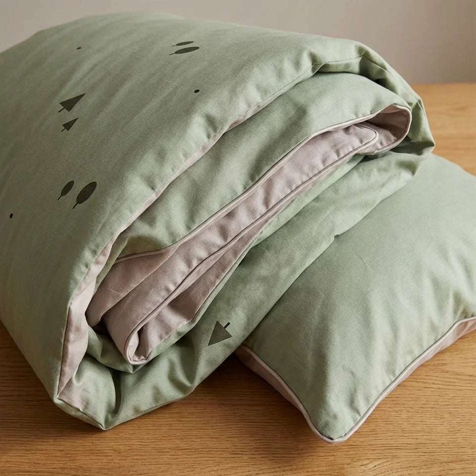 LIFETIME Kidsrooms Forest Magic sengetøj 140 x 200 cm – Grøn/Beige