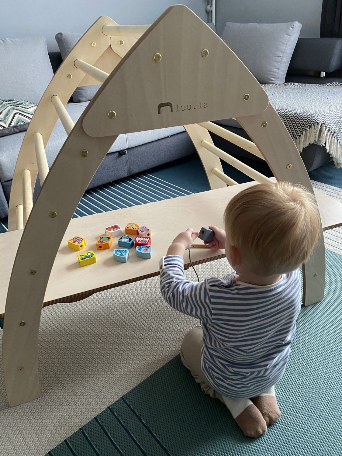 Luula Trekant Sammenklappeligt Klatrestativ med Rampe