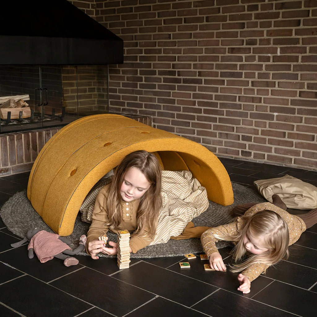 by KlipKlap KK Play Fold legesofa og boldbassin Circle – Sennep