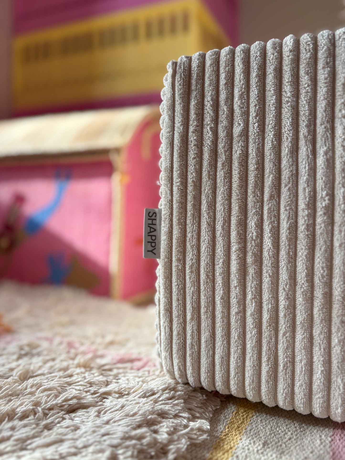 Shappy indendørs trampolin i fløjl – Corduroy - Vanilla