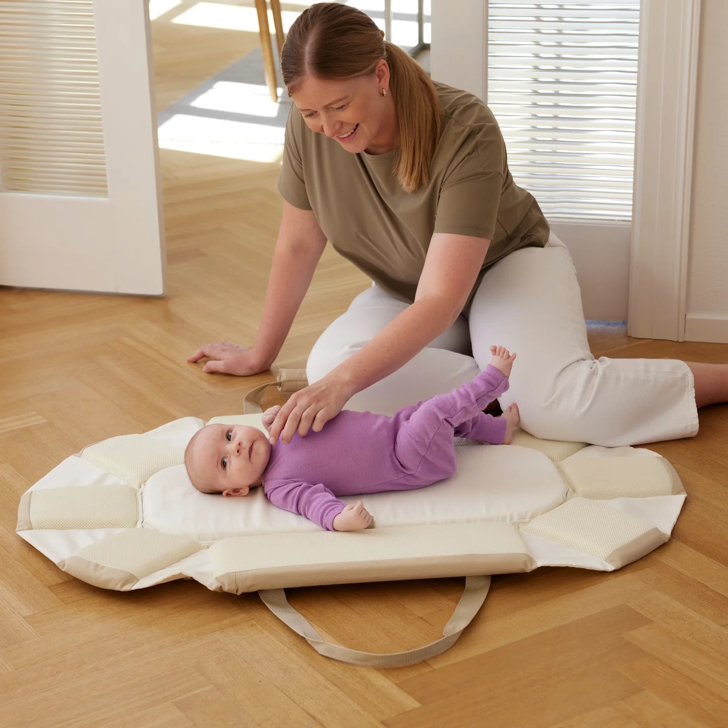 Membantu babylift – Nature