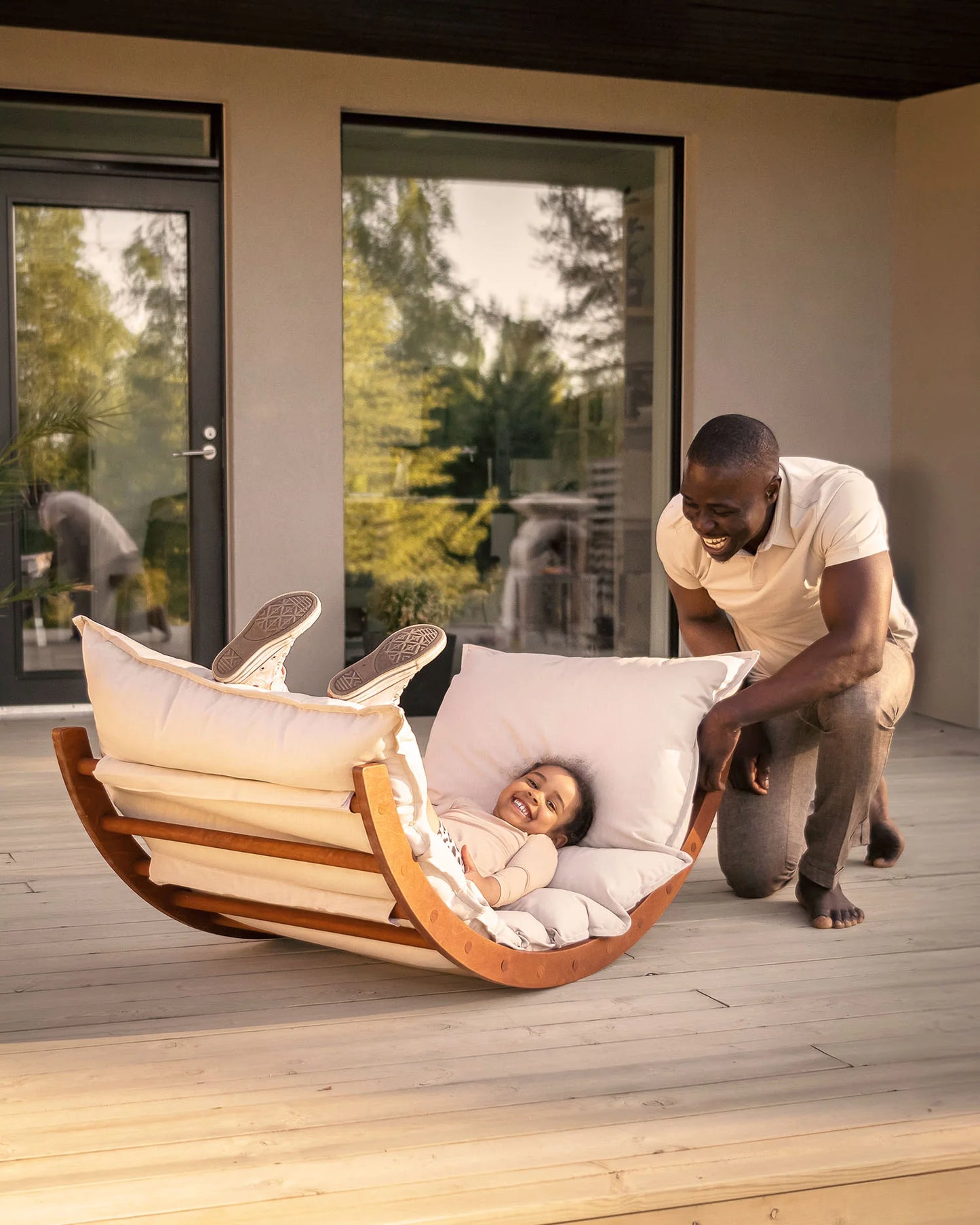 FitWood LAAKSO udendørs lounger og klatrebue – brun