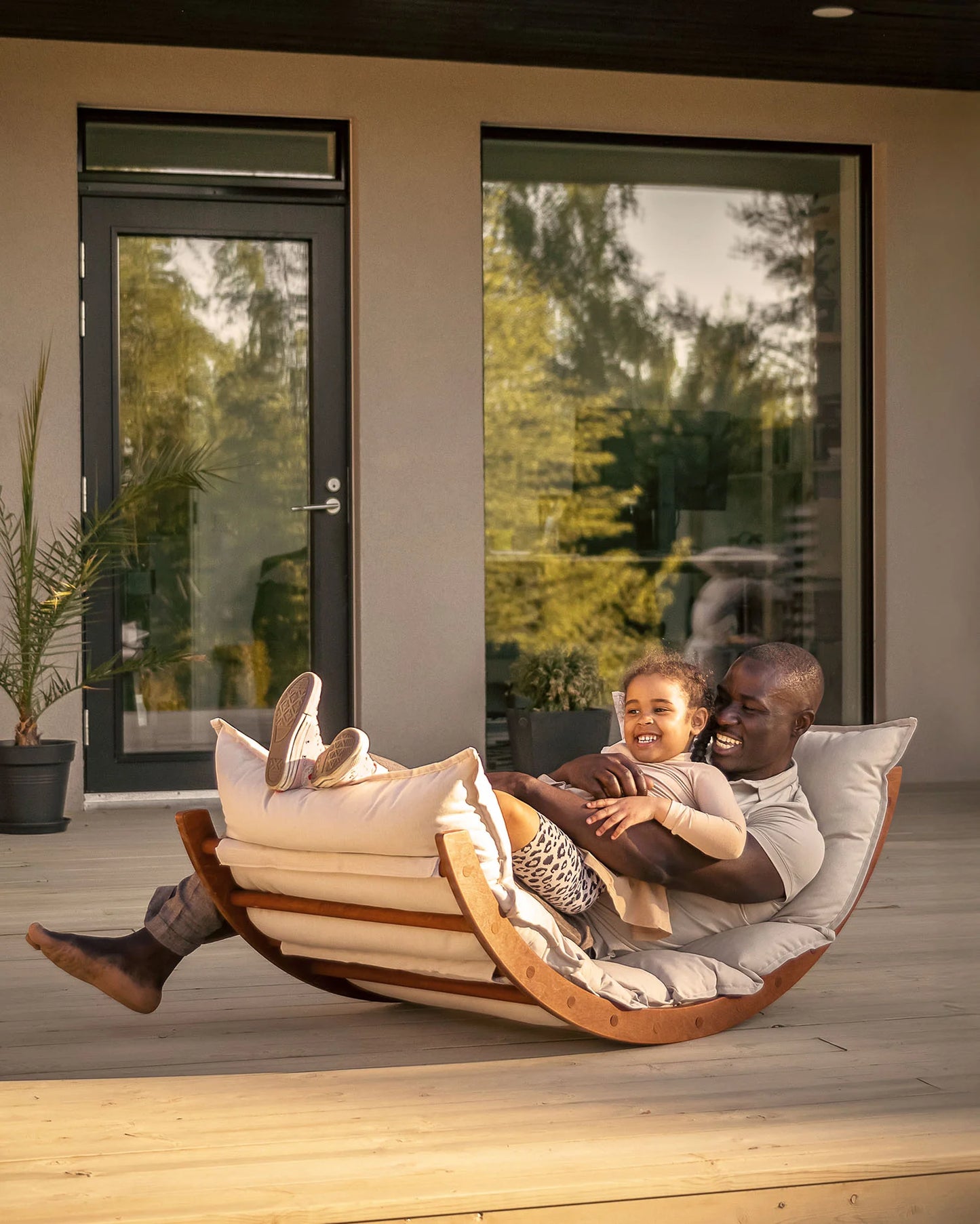FitWood LAAKSO udendørs lounger og klatrebue – brun