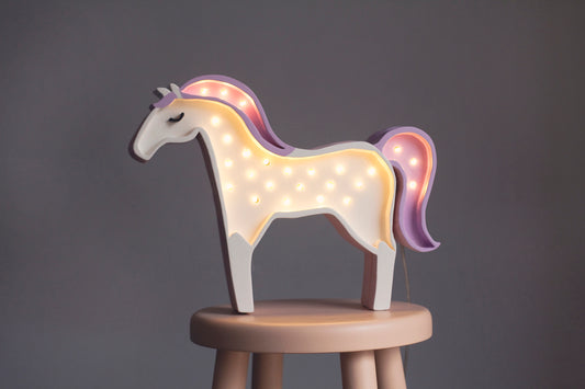 Little Lights Horse lampe i træ