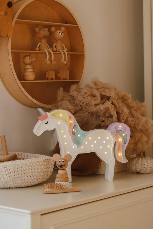 Little Lights Unicorn lampe i træ - flere farver