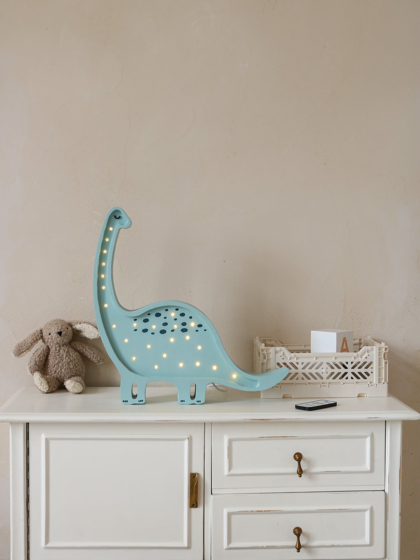 Little Lights Dino Diplodocus lampe i træ - flere farver
