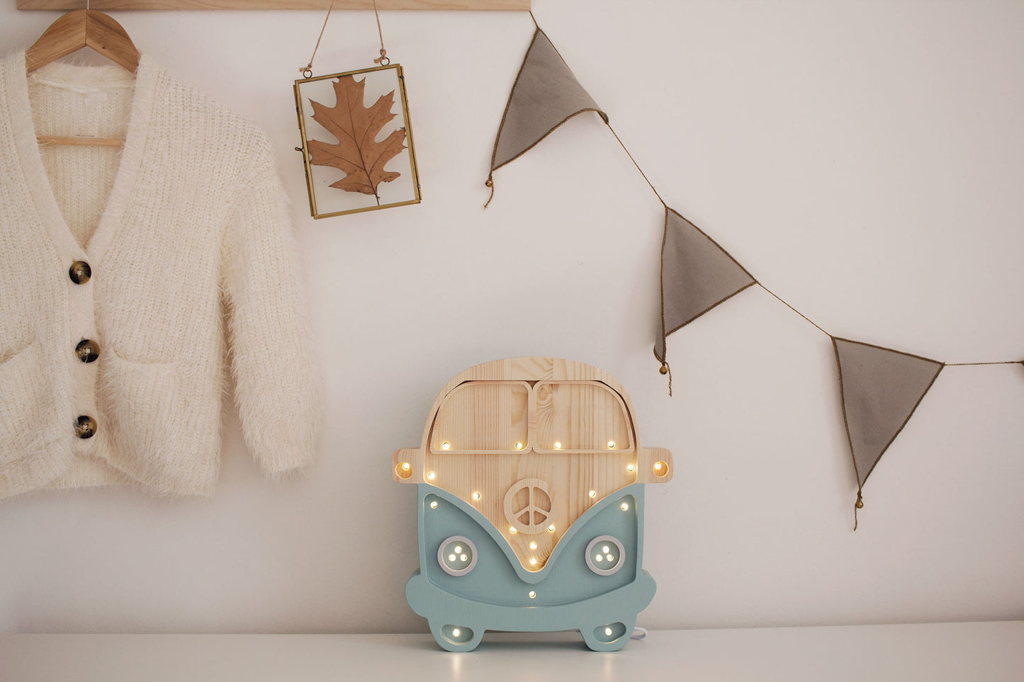 Little Lights Van lampe i træ - flere farver