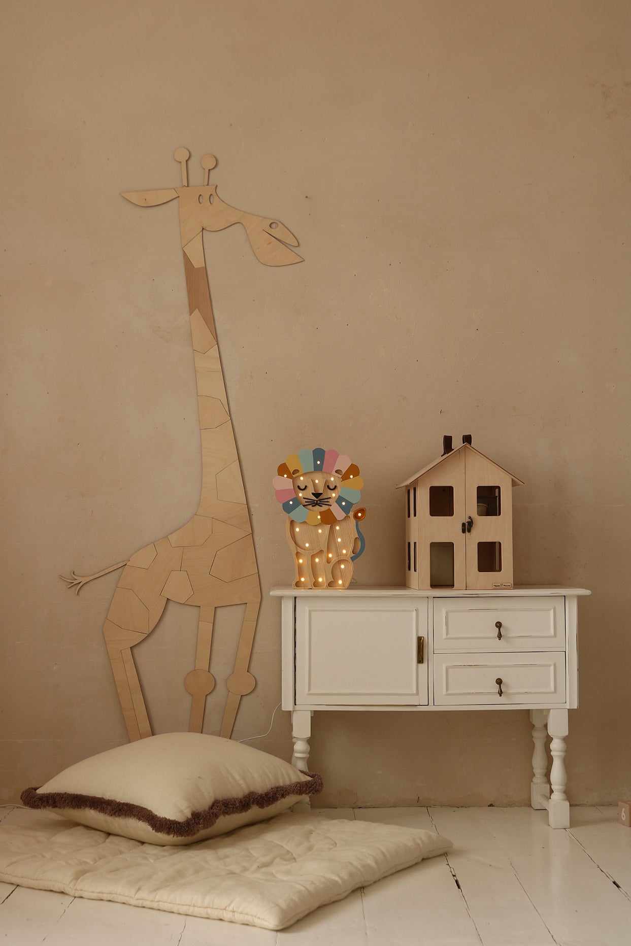 Little Lights Lion lampe i træ - flere farver