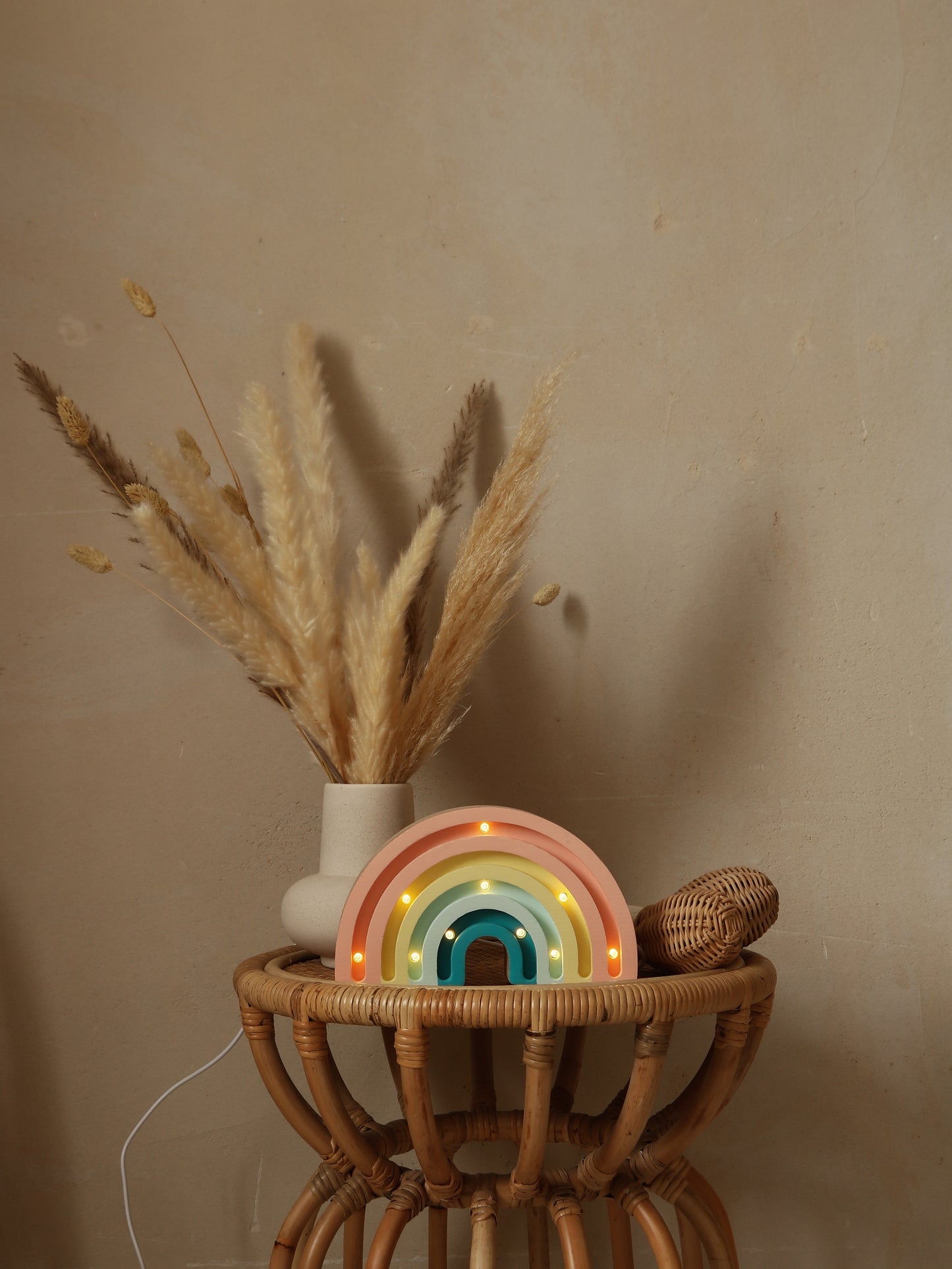 Little Lights Regnbue Mini lampe i træ - flere farver