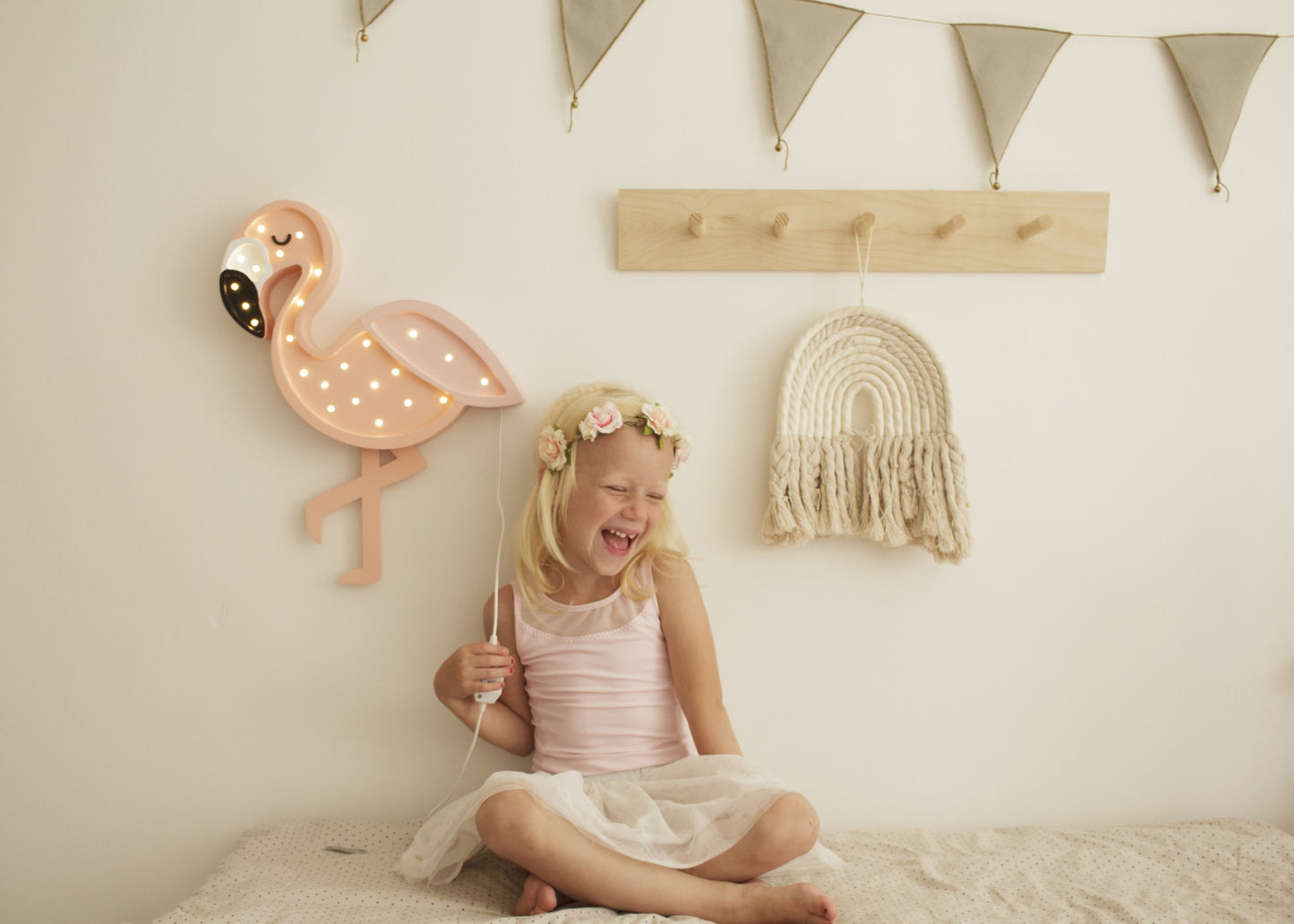 Little Lights Flamingo lampe i træ