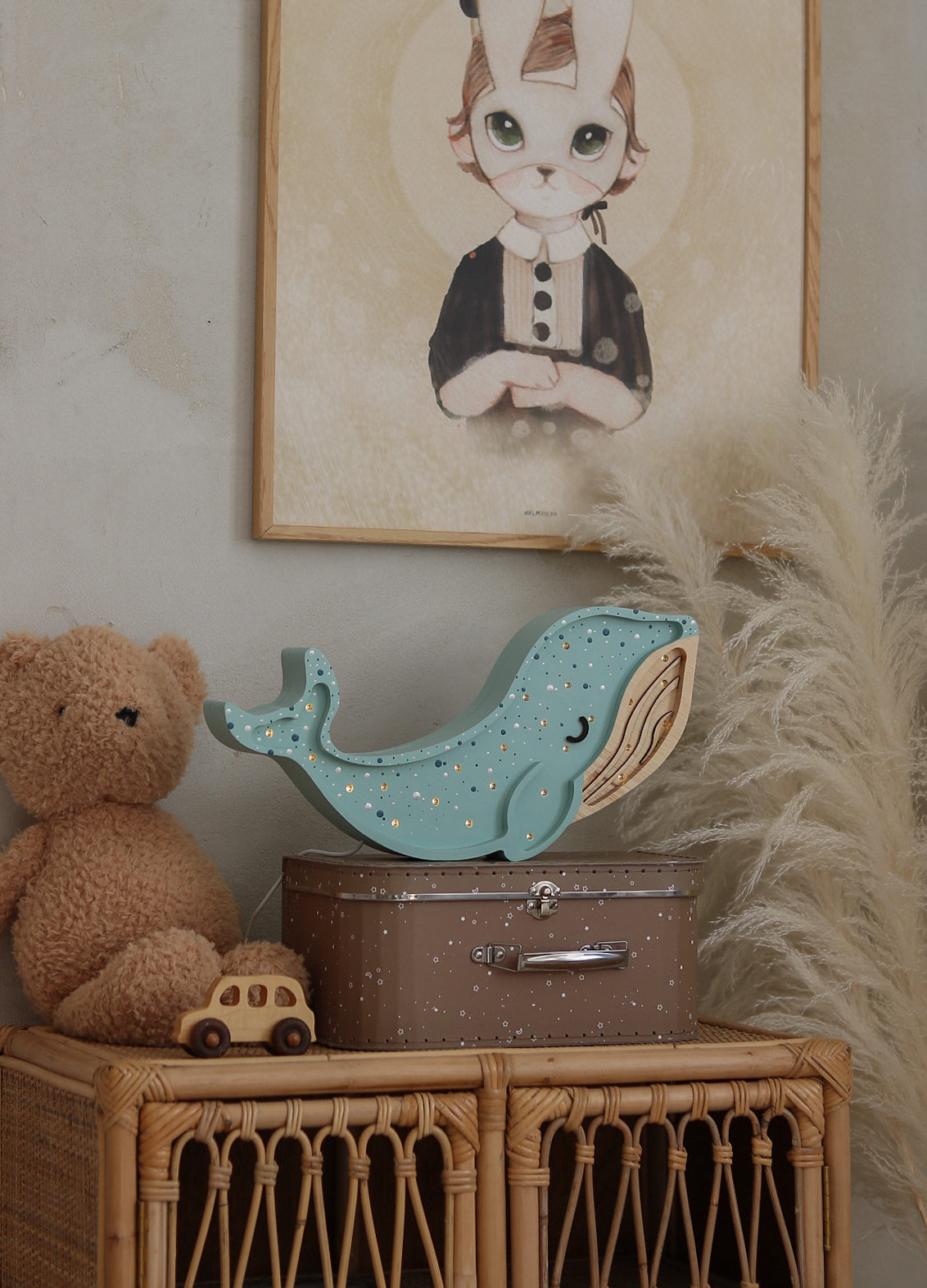 Little Lights Whale lampe i træ - flere farver