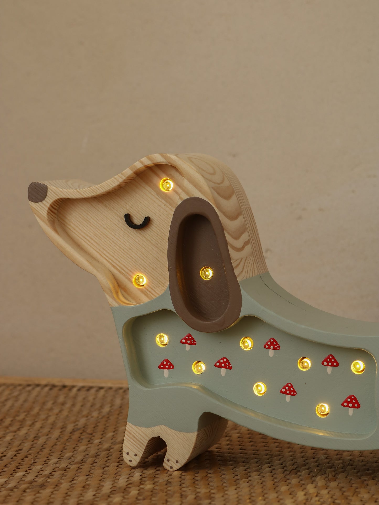 Little Lights Puppy Mini lampe i træ - flere farver