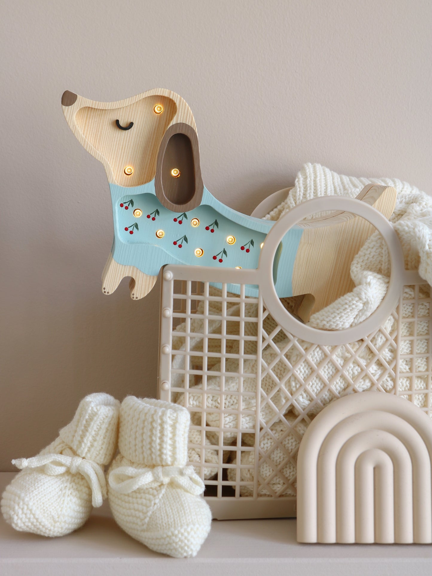 Little Lights Puppy Mini lampe i træ - flere farver