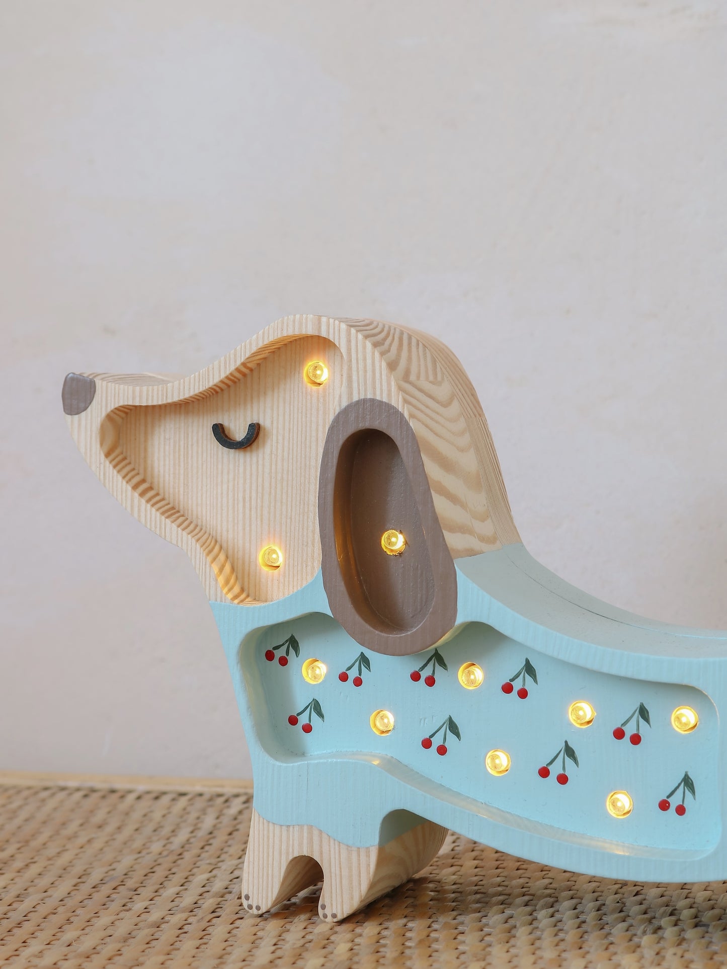 Little Lights Puppy Mini lampe i træ - flere farver