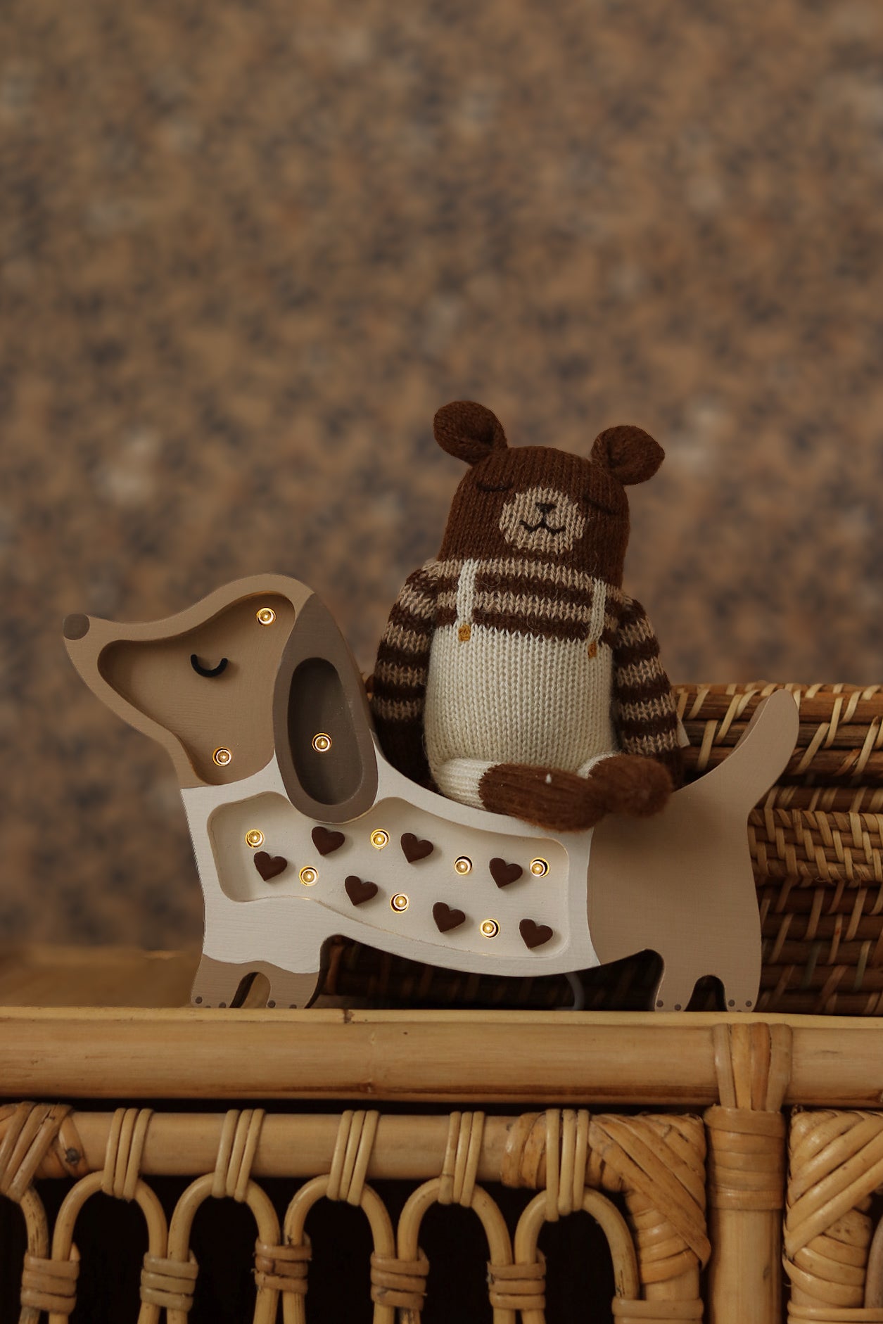 Little Lights Puppy Mini lampe i træ - flere farver