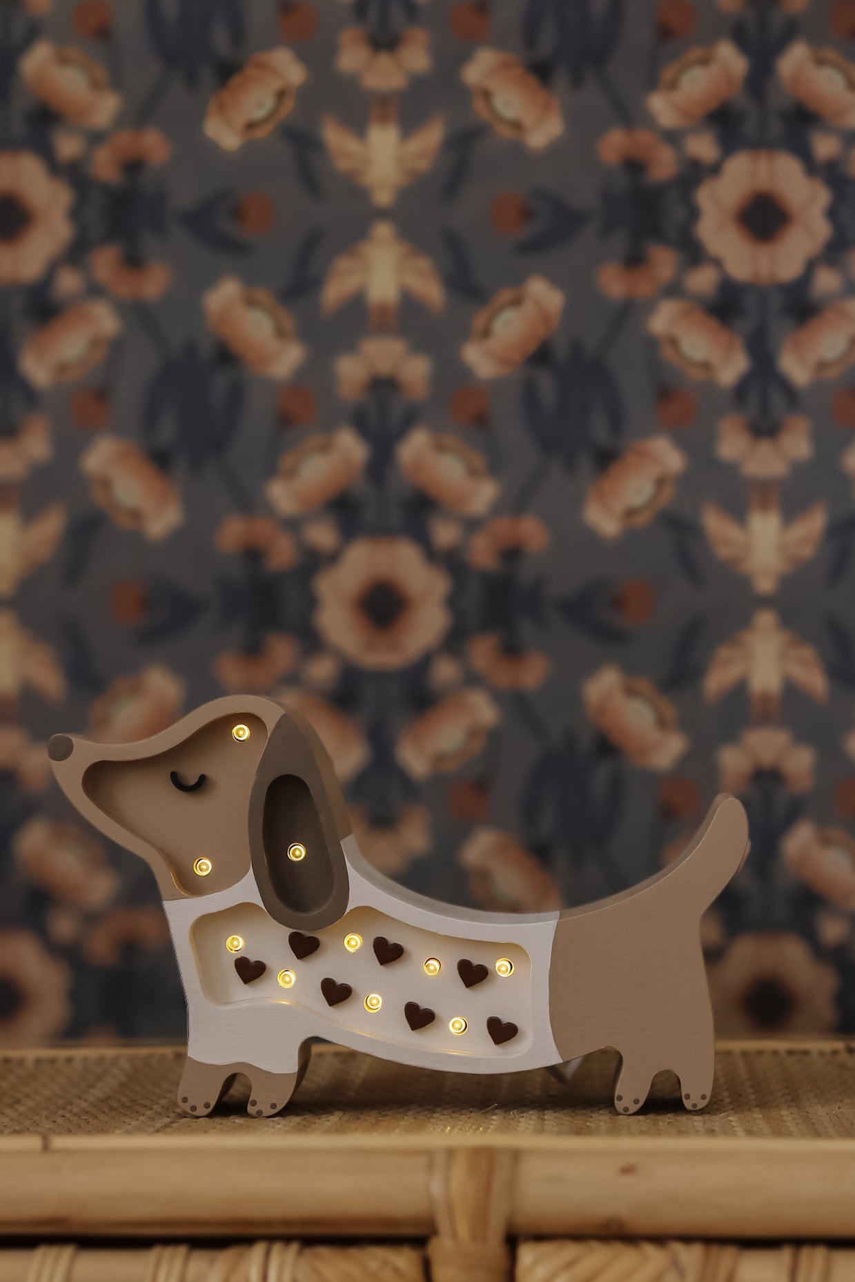 Little Lights Puppy Mini lampe i træ - flere farver