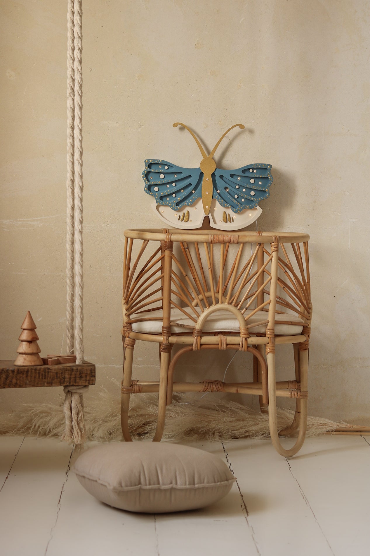 Little Lights Butterfly lampe i træ - flere farver